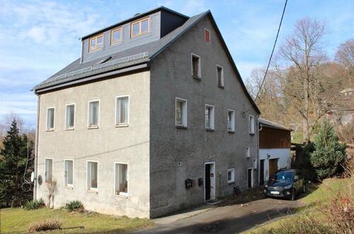 Foto - 11 Zimmer Mehrfamilienhaus, Wohnhaus zum Kaufen in Grünhainichen