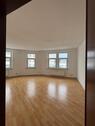 Foto - Helle 2-Raum-Wohnung mit großzügigem Wohnzimmer