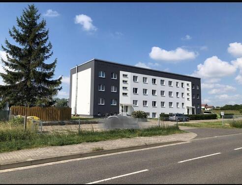 Foto - Helle 3-Raum-Wohnung mit 85 m² im 2.OG links – Warmmiete 690 €