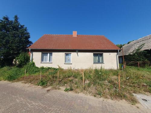 Foto - Bauernhaus, Landhaus in Benz zum Kaufen