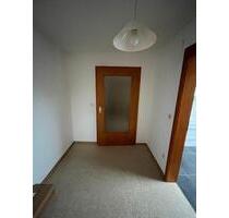 Gepflegte 2,5 Zimmer-DG-Wohnung - Illertissen
