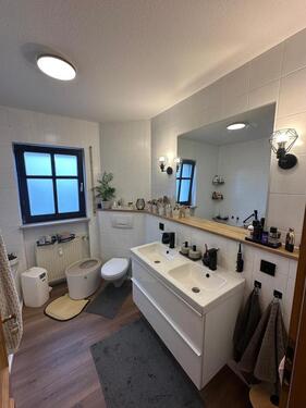 Foto - Helle 3-Zimmer-Wohnung mit zwei Balkonen und Tiefgarage