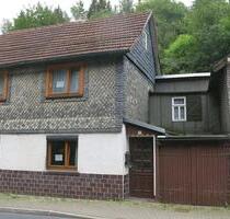 Einfamilienhaus mit Ausbaumöglichkeiten - Katzhütte