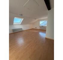 Geräumige 2 Zimmerwohnung in Uhingen-Holzhausen