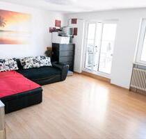 Helle 3,5-Zimmer-Dachgeschosswohnung in Holzgerlingen