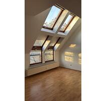 1,5 Zimmer Wohnung Mitten i.d. City von SINDELFINGEN mit Stellpl