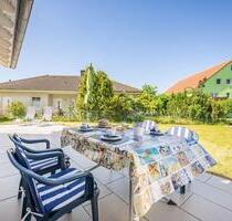 Ferienhaus Rügen Wiek – 85 m², Terrasse | bis 4 Personen - Dranske