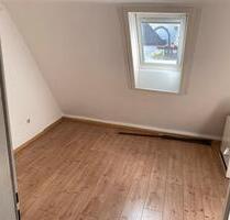 4 Zimmer Wohnung - 148.000,00&nbsp;EUR Kaufpreis, ca.&nbsp; 85,00&nbsp;m&sup2; in Straubenhardt (PLZ: 75334)