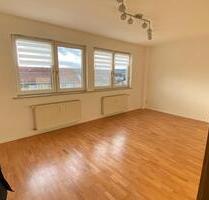 Mietwohnung - 295,00&nbsp;EUR Kaltmiete, ca.&nbsp; 62,00&nbsp;m&sup2; in Chemnitz (PLZ: 09117) Rabenstein