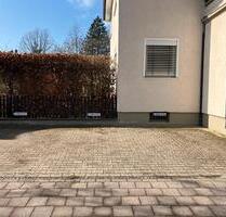 KFZ Stellplatz nahe Ohmplatz - 40,00&nbsp;EUR Miete, in Erlangen (PLZ: 91052) Am Anger