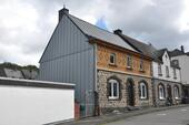 Foto - Stimmungsvolles und komplett renoviertes Familienhaus mit Garten