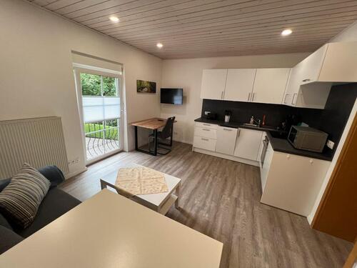 Foto - Vollmöbliertes und komplett eingerichtetes 2-Zimmer Apartment