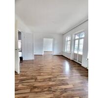 Schöne 134 qm Wohnung - 1.100,00&nbsp;EUR Kaltmiete, ca.&nbsp; 134,00&nbsp;m&sup2; in Minden (PLZ: 32423)