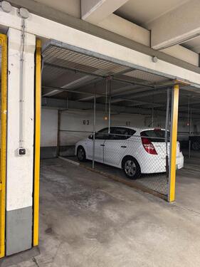 Foto - Tiefgaragenstellplatz verschließbar 