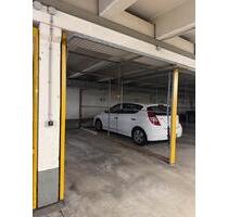 Tiefgaragenstellplatz verschließbar | Ideal für Oldtimer - München Bogenhausen