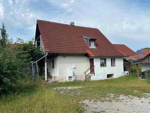 Foto - Niederaichbach - EFH renovierbedürftig