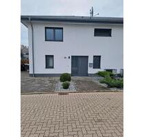 Doppelhaushälfte zur vermieten - 1.400,00 EUR Kaltmiete, ca.  137,00 m² in Minden (PLZ: 32429) Bölhorst