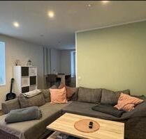 moderne 2 Raumwohnung - 280,00&nbsp;EUR Kaltmiete, ca.&nbsp; 53,00&nbsp;m&sup2; in Lauter-Bernsbach (PLZ: 08315)