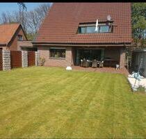 Traumhaftes Zweifamilienhaus mit 2 Eigentümergemeinschaften! - Marl Traumhaftes Zweifamilienhaus mit 2 Eigentümergemeinschaften! - Marl