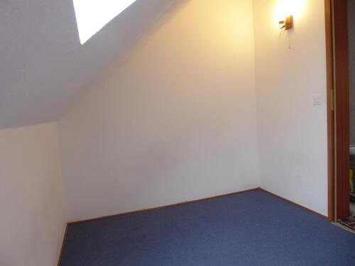 Foto - Dachgeschoßwohnung in Offenbach an der Queich zur Miete