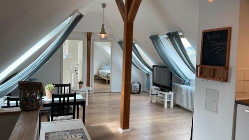 Foto - Dachgeschoßwohnung in Brey zur Miete