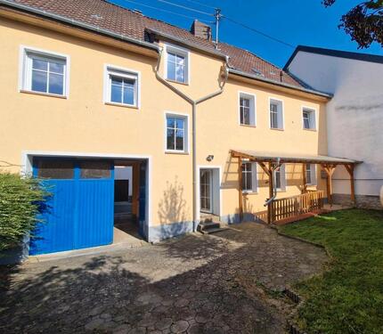 Foto - 7 Zimmer Einfamilienhaus zur Miete in Hargesheim