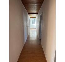 Wohnung 4 Zimmer neu renoviert - 1.100,00&nbsp;EUR Kaltmiete, ca.&nbsp; 90,00&nbsp;m&sup2; in Schwäbisch Gmünd (PLZ: 73525)