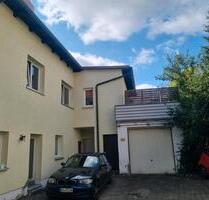 ruhige 2 12-Zimmer-Wohnung mit Dachterrasse im Gärtnerviertel - Bamberg Am Bruderwald