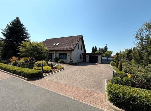 Foto - Provisionsfrei: Modernisiertes EFH mit Ganzjahres-Wintergarten