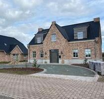 Traumhaus von 2023, KFW 40 inkl. Nebengebäude - Moormerland