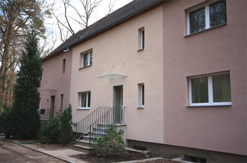Foto - Provisionsfrei mit Entwicklungspotenzial! 6 sanierte Reihenhäuser
