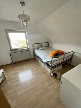 Foto - Gut vermietete 3-Zimmer-Maisonettewohnung