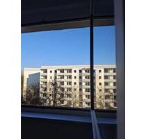 Kleine, neu renovierte 3-Raum-Wohnung Am Sportpark 16 ab 0526 zu vermieten! - Glauchau