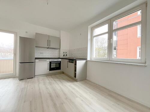 Foto - EBK inklusive! Hochparterre wohnen!