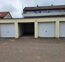 3 Zimmer Wohnung 80 qm - 630,00&nbsp;EUR Kaltmiete, ca.&nbsp; 80,00&nbsp;m&sup2; in Schillingsfürst (PLZ: 91583)