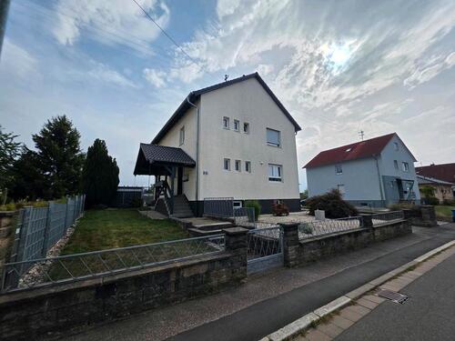 Foto - 1-2 Familienhaus in guter Lage und Idyllischem Ausblick