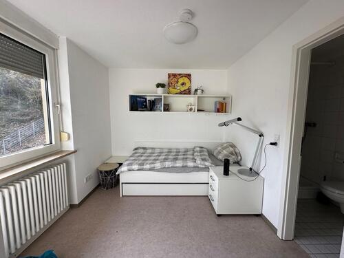 Foto - Vollmöbliertes WG-Zimmer in Top Lage