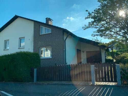 Foto - Freistehendes Einfamilienhaus in Kassel-Harleshausen mit Herkules