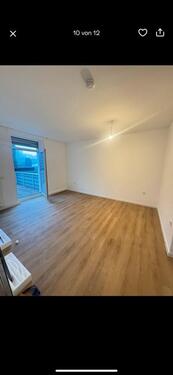 Foto - Renovierte 3- Zimmerwohnung mit großem Balkon im EG
