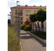 ETW 2-ZKB, AM, mit Balkon, sanierungsbedürftig, VB. 72.000.- - Amberg