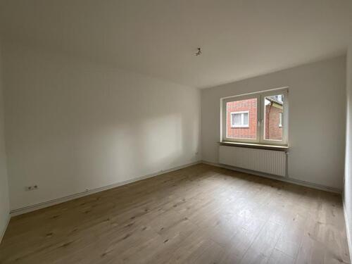 Foto - Renovierte 3-Zimmer-Wohnung mit Dusche in Wilhelmshaven City!