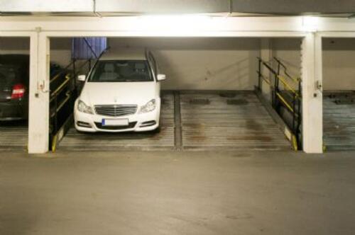 Foto - ab 01.11.2025 Tiefgaragen-Stellplatz zum Vermieten in Frankfurt