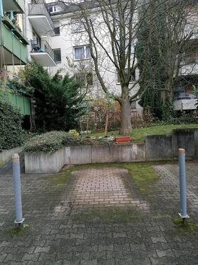 Foto - PKW Stellplatz nahe Uni. EssenBildungspark der Stadt Essen 45141