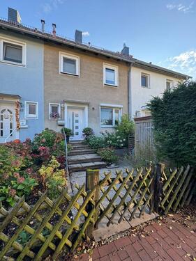 Foto - Reihenmittelhaus in Hannover-Bothfeld, 5-Zimmer,Garten
