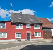 Einfamilienhaus zu verkaufen - 290.000,00 EUR Kaufpreis, in Rauhenebrach (PLZ: 96181)
