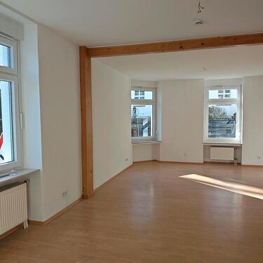 Foto - Mietwohnung - 1.330,00&nbsp;EUR Kaltmiete, ca.&nbsp; 130,00&nbsp;m&sup2;