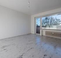 Helle 2-Zimmer-Wohnung mit Balkon und Aufzug - Essen Stadtbezirk VI