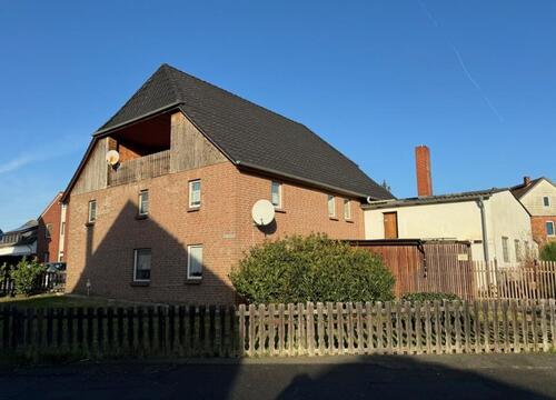 Foto - 8 Zimmer Mehrfamilienhaus, Wohnhaus in Ilsede