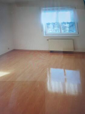 Foto - Helle und ruhige 1 ZKB mit Miniküche, Stellplatz, Bushaltestelle