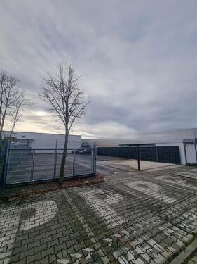 Foto - Gewerbefläche ca. 525 m² – eingezäunt, mit Strom